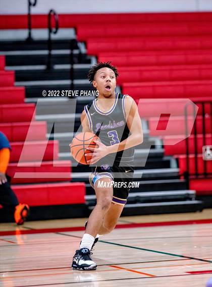 Thumbnail 2 in Burbank @ Bradshaw Christian (Cordova Christmas Classic) photogallery.