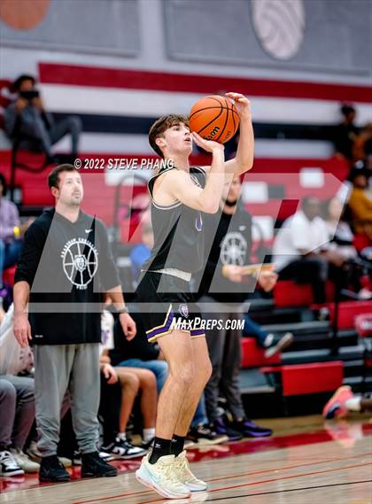 Thumbnail 3 in Burbank @ Bradshaw Christian (Cordova Christmas Classic) photogallery.