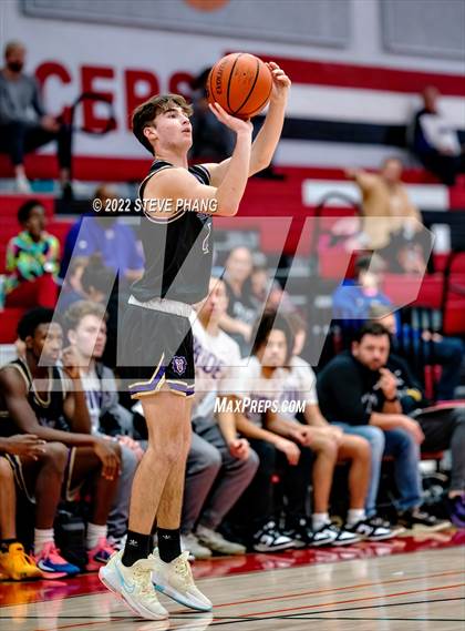 Thumbnail 3 in Burbank @ Bradshaw Christian (Cordova Christmas Classic) photogallery.