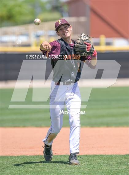 Thumbnail 3 in Tolleson vs Red Mountain (AIA 6A Round 1A Playoff) photogallery.