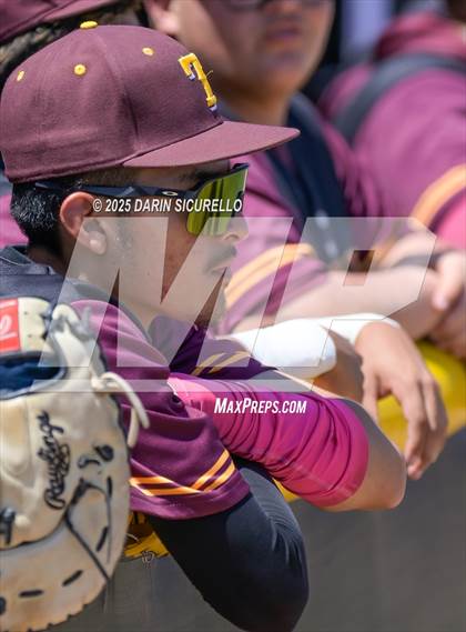 Thumbnail 3 in Tolleson vs Red Mountain (AIA 6A Round 1A Playoff) photogallery.
