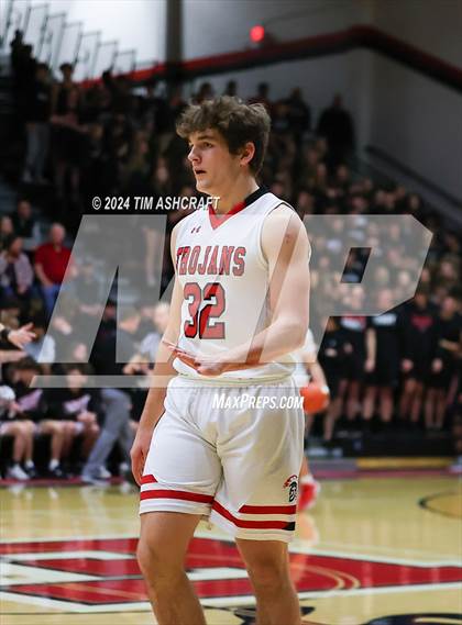 Thumbnail 3 in Franklin Community vs East Central (IHSAA 4A Section 14 Semifinal) photogallery.