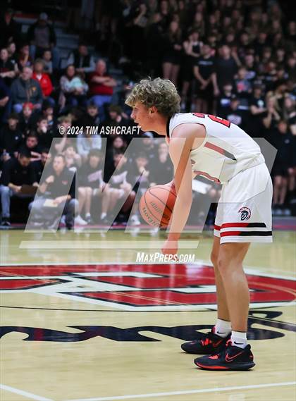 Thumbnail 2 in Franklin Community vs East Central (IHSAA 4A Section 14 Semifinal) photogallery.