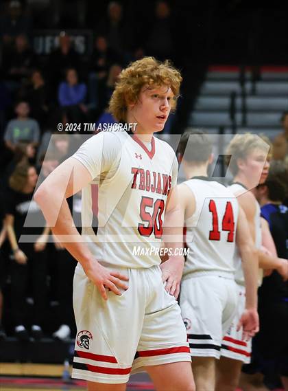 Thumbnail 2 in Franklin Community vs East Central (IHSAA 4A Section 14 Semifinal) photogallery.