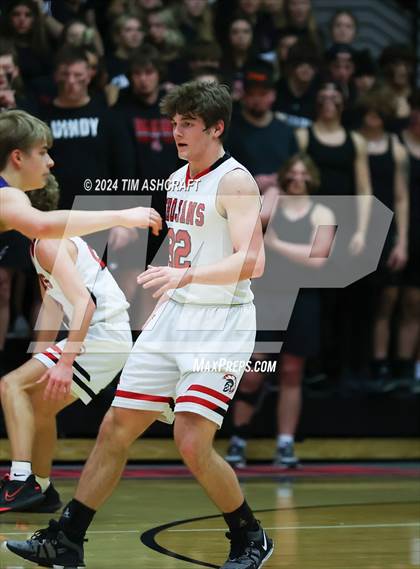 Thumbnail 2 in Franklin Community vs East Central (IHSAA 4A Section 14 Semifinal) photogallery.