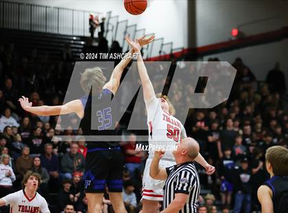 Thumbnail 1 in Franklin Community vs East Central (IHSAA 4A Section 14 Semifinal) photogallery.