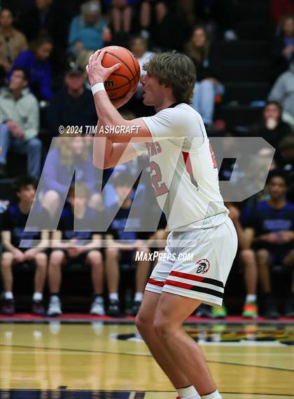 Thumbnail 3 in Franklin Community vs East Central (IHSAA 4A Section 14 Semifinal) photogallery.