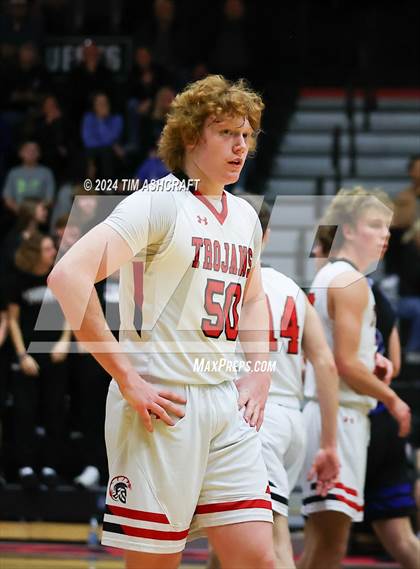 Thumbnail 3 in Franklin Community vs East Central (IHSAA 4A Section 14 Semifinal) photogallery.