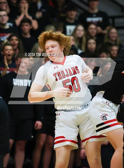 Thumbnail 2 in Franklin Community vs East Central (IHSAA 4A Section 14 Semifinal) photogallery.