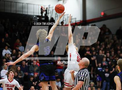 Thumbnail 2 in Franklin Community vs East Central (IHSAA 4A Section 14 Semifinal) photogallery.
