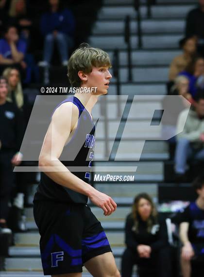 Thumbnail 2 in Franklin Community vs East Central (IHSAA 4A Section 14 Semifinal) photogallery.