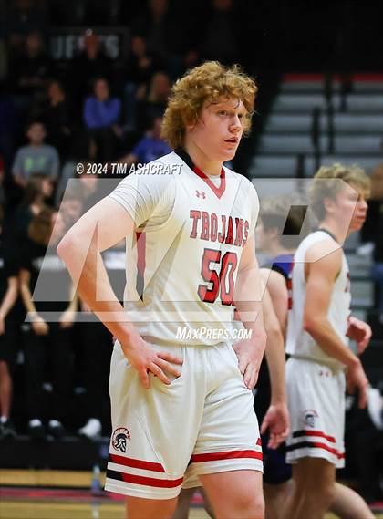 Thumbnail 1 in Franklin Community vs East Central (IHSAA 4A Section 14 Semifinal) photogallery.