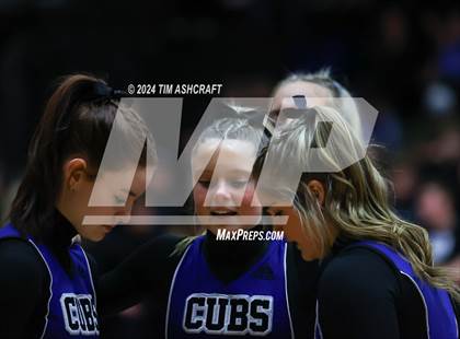 Thumbnail 1 in Franklin Community vs East Central (IHSAA 4A Section 14 Semifinal) photogallery.
