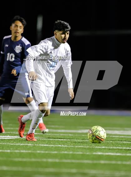 Thumbnail 3 in El Camino Real vs Mendez photogallery.