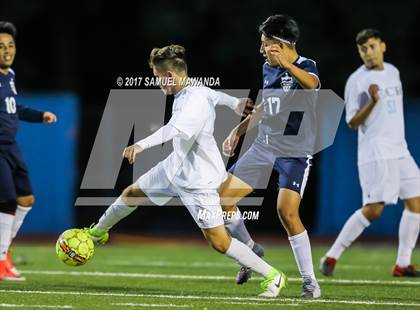 Thumbnail 1 in El Camino Real vs Mendez photogallery.