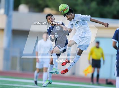 Thumbnail 1 in El Camino Real vs Mendez photogallery.