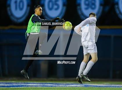 Thumbnail 2 in El Camino Real vs Mendez photogallery.