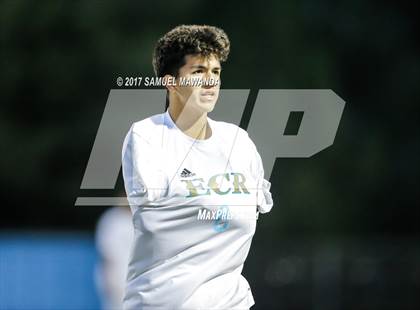 Thumbnail 2 in El Camino Real vs Mendez photogallery.