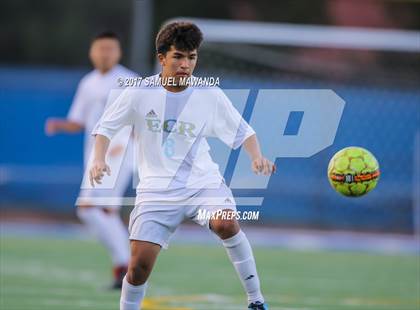 Thumbnail 1 in El Camino Real vs Mendez photogallery.
