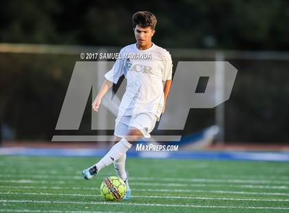 Thumbnail 3 in El Camino Real vs Mendez photogallery.