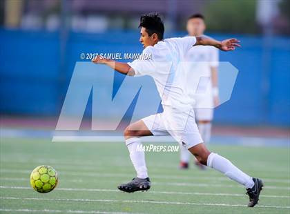 Thumbnail 2 in El Camino Real vs Mendez photogallery.