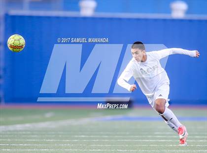 Thumbnail 1 in El Camino Real vs Mendez photogallery.