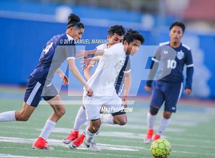 Thumbnail 2 in El Camino Real vs Mendez photogallery.