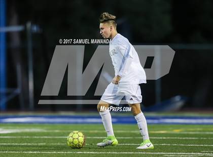 Thumbnail 1 in El Camino Real vs Mendez photogallery.