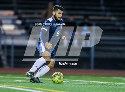 Thumbnail 2 in El Camino Real vs Mendez photogallery.