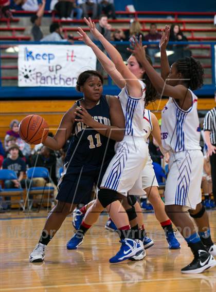 Thumbnail 1 in Arlington vs Bartlett photogallery.