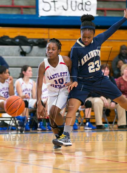 Thumbnail 1 in Arlington vs Bartlett photogallery.