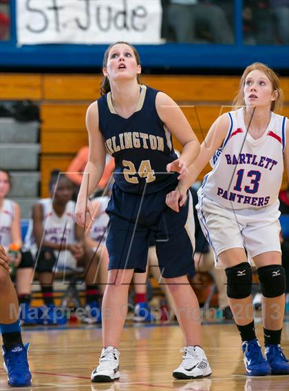 Thumbnail 3 in Arlington vs Bartlett photogallery.