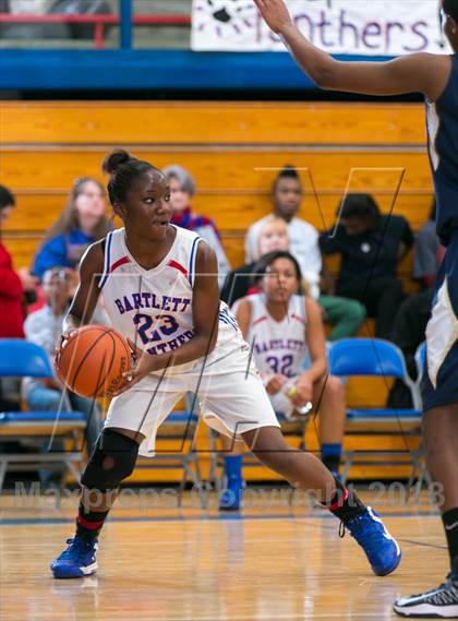 Thumbnail 3 in Arlington vs Bartlett photogallery.