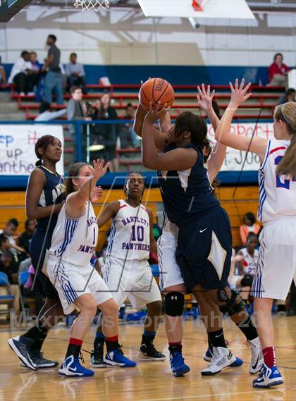 Thumbnail 2 in Arlington vs Bartlett photogallery.