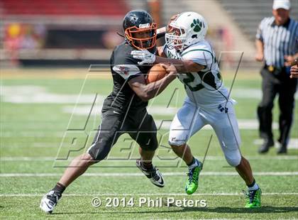 Thumbnail 2 in Wilson vs. DuVal (Prince George County Pigskin Classic) photogallery.