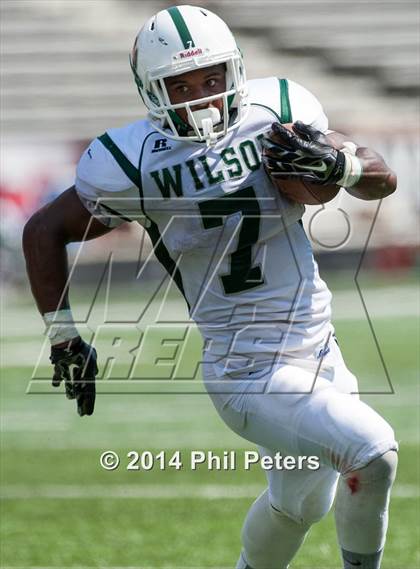 Thumbnail 1 in Wilson vs. DuVal (Prince George County Pigskin Classic) photogallery.