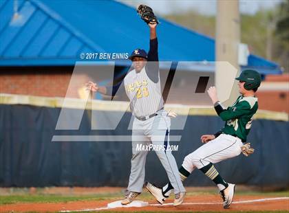 Thumbnail 1 in Ola vs Eagle's Landing photogallery.