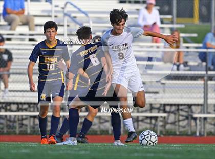 Thumbnail 3 in South Windsor @ RHAM photogallery.