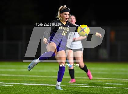 Thumbnail 3 in Curtis @ Puyallup photogallery.