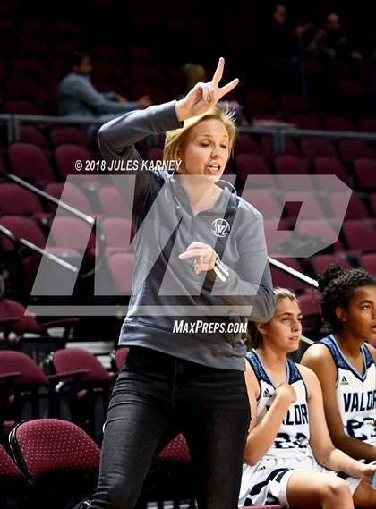 Thumbnail 3 in Valor Christian vs. Lynwood (Tarkanian Classic) photogallery.