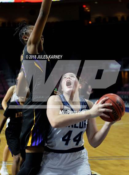 Thumbnail 3 in Valor Christian vs. Lynwood (Tarkanian Classic) photogallery.