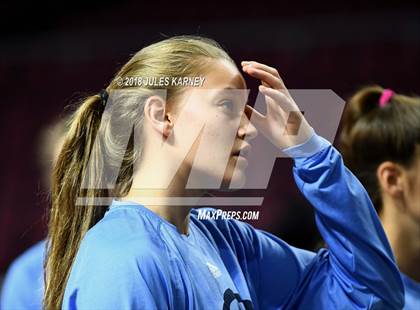 Thumbnail 3 in Valor Christian vs. Lynwood (Tarkanian Classic) photogallery.