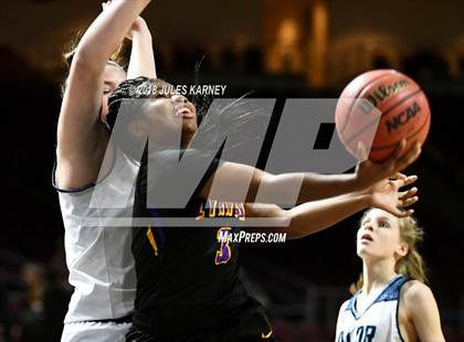 Thumbnail 1 in Valor Christian vs. Lynwood (Tarkanian Classic) photogallery.