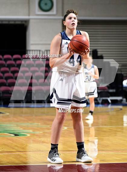 Thumbnail 1 in Valor Christian vs. Lynwood (Tarkanian Classic) photogallery.