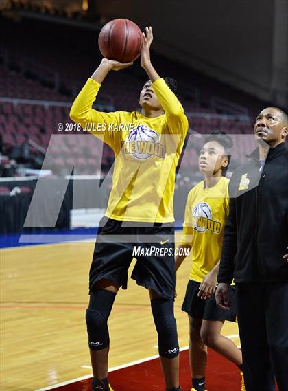 Thumbnail 3 in Valor Christian vs. Lynwood (Tarkanian Classic) photogallery.