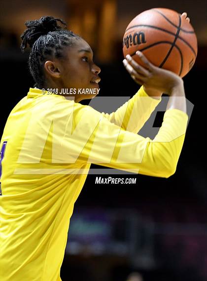 Thumbnail 2 in Valor Christian vs. Lynwood (Tarkanian Classic) photogallery.