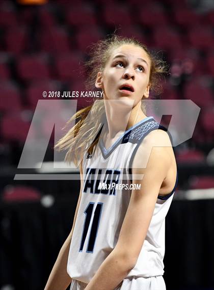 Thumbnail 1 in Valor Christian vs. Lynwood (Tarkanian Classic) photogallery.