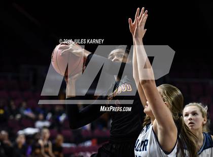 Thumbnail 1 in Valor Christian vs. Lynwood (Tarkanian Classic) photogallery.
