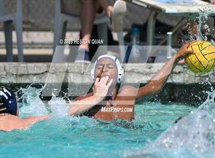 Thumbnail 3 in Carlsbad vs. St. Mark's (Villa Park Classic) photogallery.