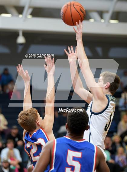 Thumbnail 1 in Red Bank @ Soddy Daisy photogallery.